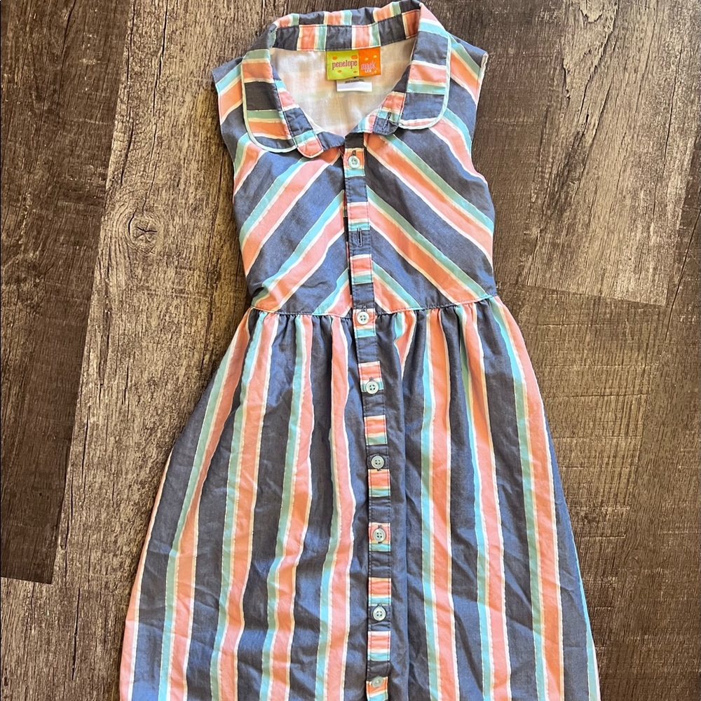 Lot of dresses. Size 6-7 . Worn once each. Very good condition